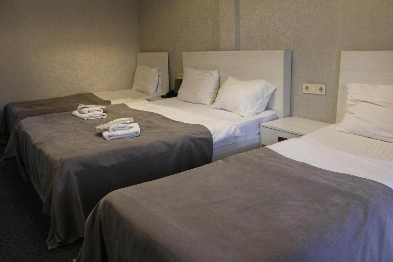 Hotel Plaza Τυφλίδα Εξωτερικό φωτογραφία